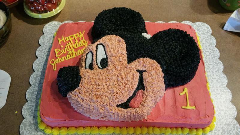 Wilton Cake Pan: Mickey Mouse with Pencil (502-2987, 1983): Buy Online at  Best Price in UAE - Amazon.ae