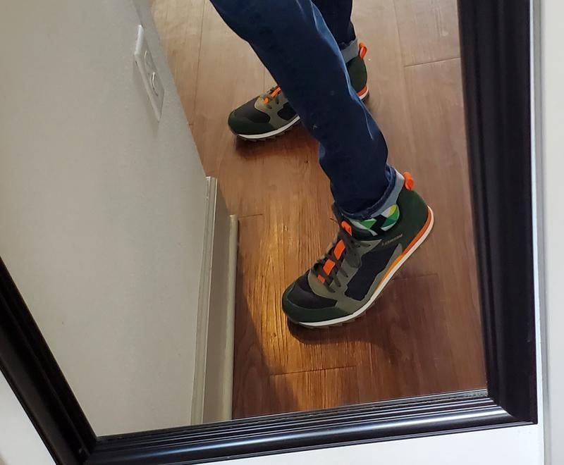 merrell alpine sneaker outfit