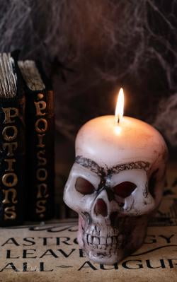 Way To Celebrate Halloween Bleeding Skull Candle, Unscented 