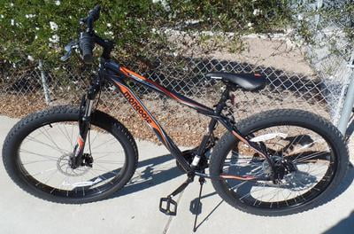 mongoose terrex 27.5 mountain bike
