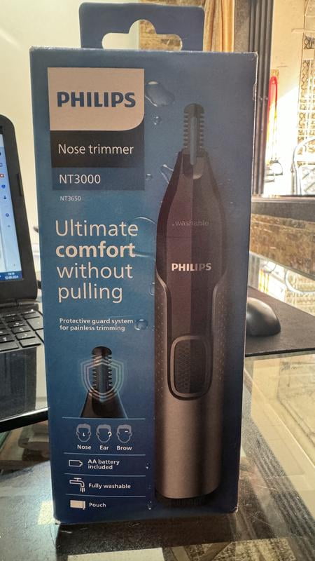 Philips Norelco Groomer Nose Trimmer 3000 for Nose, Ears, Eyebrows