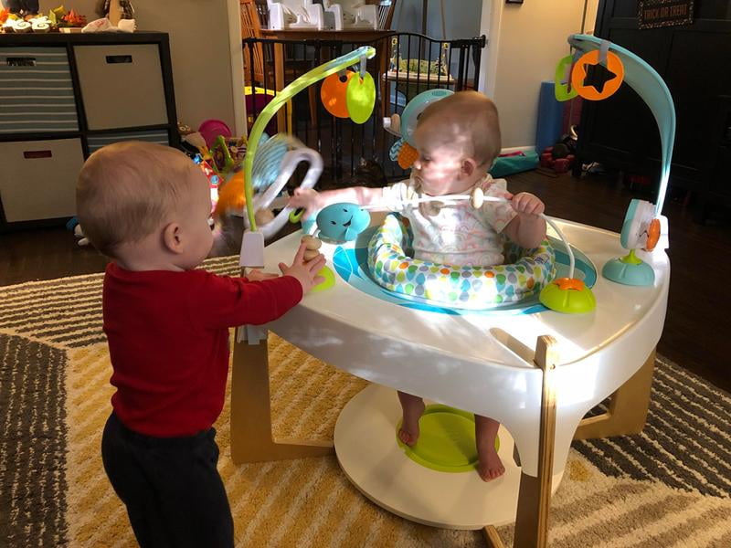 Evenflo ExerSaucer 2in1 Activity Center Art Table, Gleeful Sea