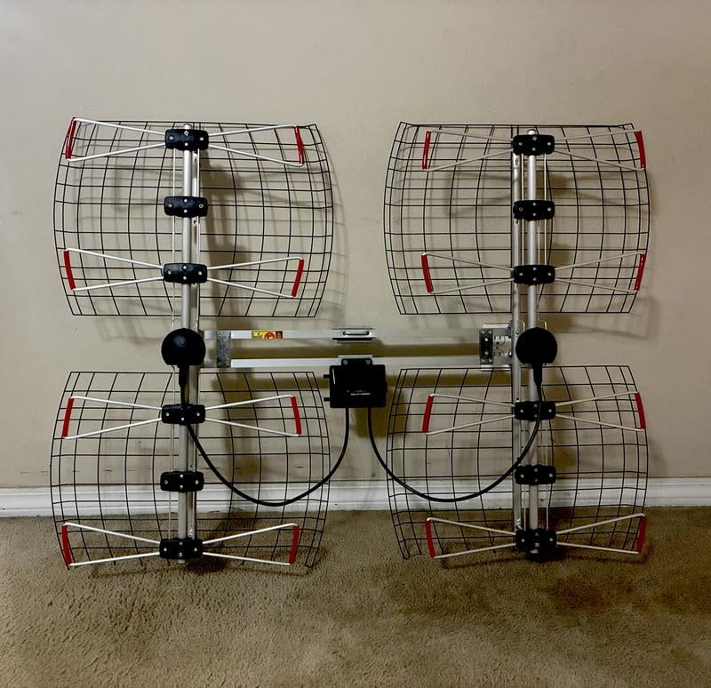 Customer reviews for Antennas Direct® Enhanced Db8e