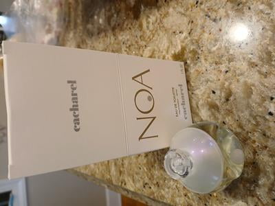 Cacharel Noa Eau De Toilette Spray for Women, 3.4 oz, Romantic