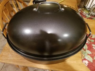 Gibson Home Kenmar High Dome Oval Roaster Set in Black - Includes Roaster  Pan with Lid and Wire Rack in the Cooking Pots department at