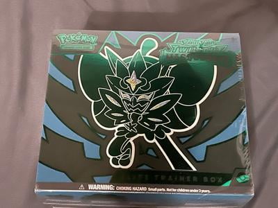 Pokemon TCG: Scarlet & Violet - Twilight Masquerade Pokemon Center Elite  Trainer Box Teal Mask Ogerpon - Walmart.com
