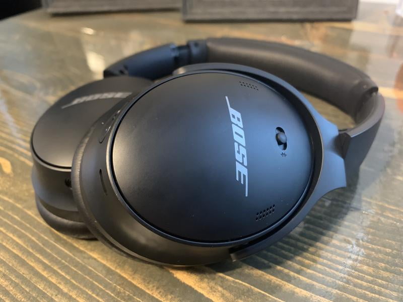 Bose QuietComfort SE Headphones with Soft Case - Samsclub.com