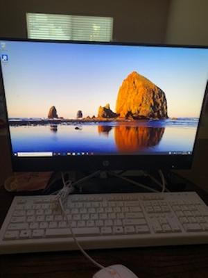 Hp 22 Aio Celeron White 4gb 256gb Desktop All In One Walmart Com Walmart Com