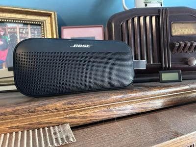 Bose SoundLink Flex Wireless Waterproof Portable Bluetooth Speaker