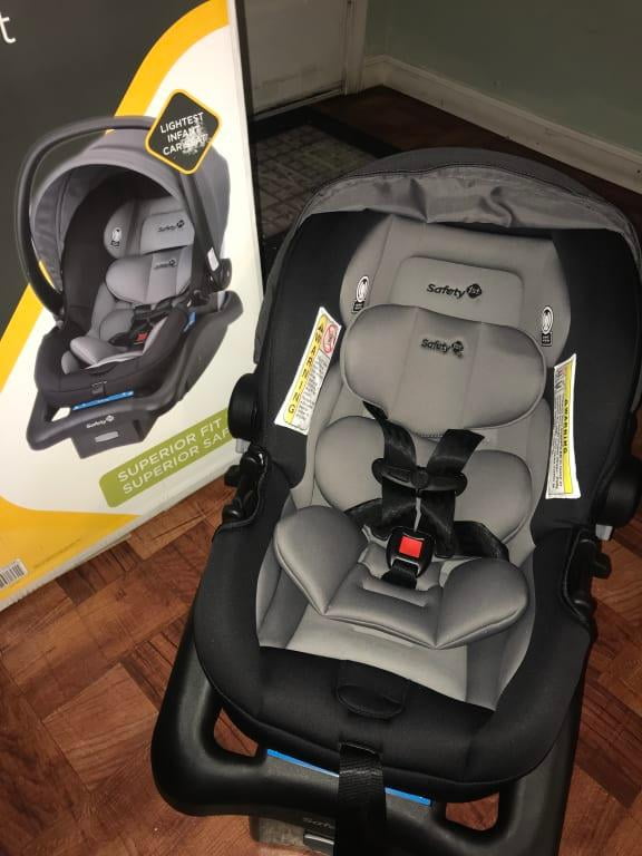 First Infant Car Seat Installation, How To Install Safety 1st Onboard 35 Infant Car Seat