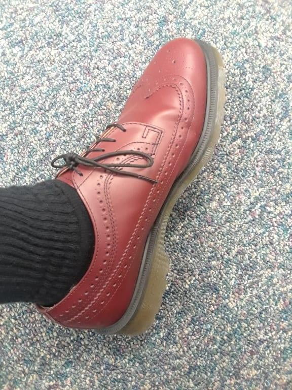 Dr. Martens Unisex 3989 5 Eye Brogue Bex Sole - Walmart.com display picture 3