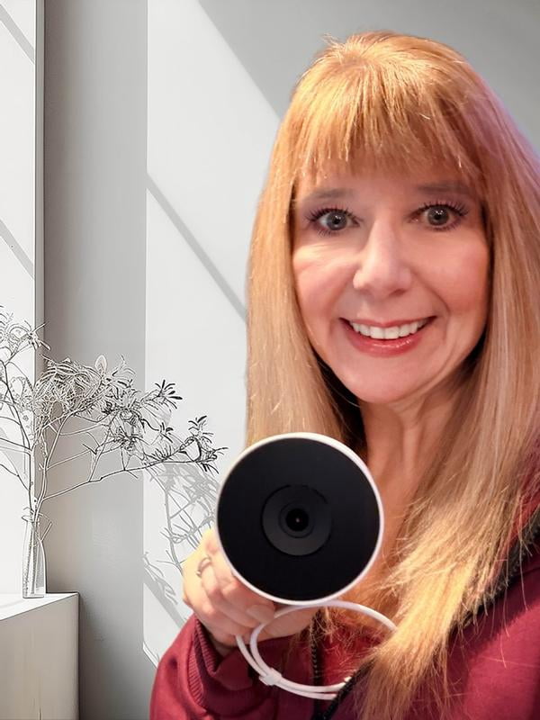 Google Nest Cam Outdoor 2nd Gen - Wired Security Camera with 2K