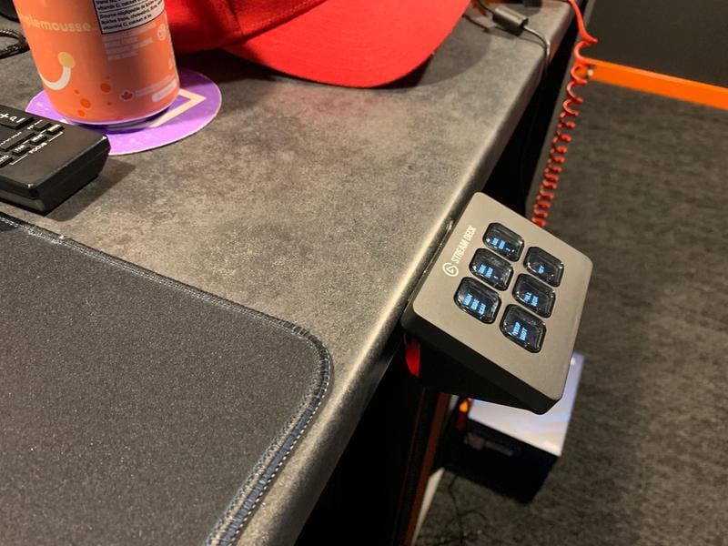 Elgato Stream Deck XL - Keypad - backlit - USB - Walmart.ca