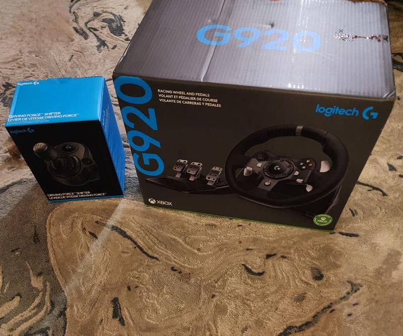 Xbox - xboxone G920 バンドルコントローラーセット Amazon.com: Logitech G920 Driving Force Racing Wheel and