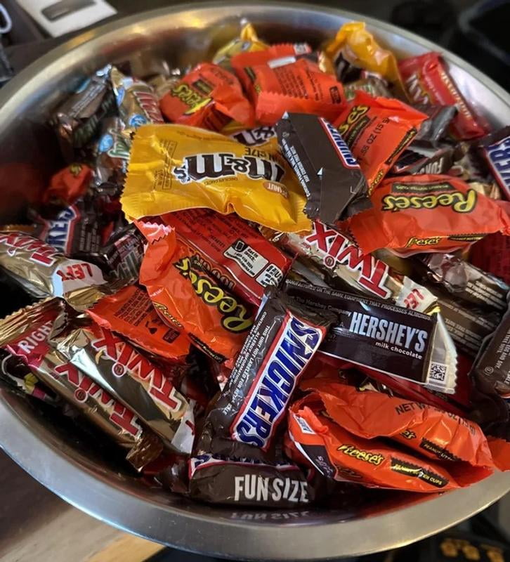 Customer reviews for Hershey Miniatures Assorted Flavored
