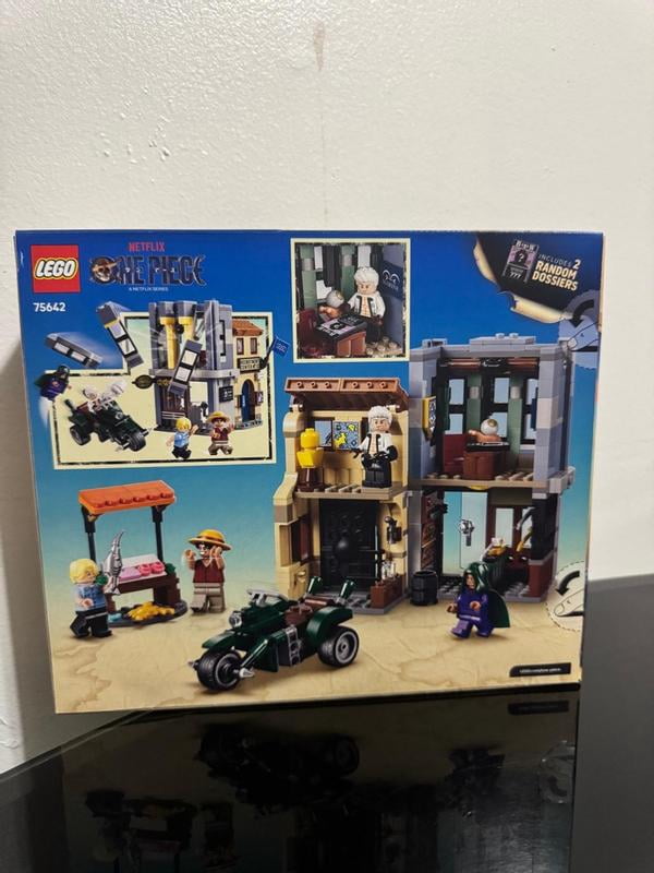 LEGO ONE PIECE Showdown with Captain Smoker - Building Toy for
