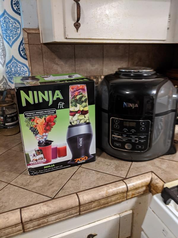 Ninja Fit Personal Single-Serve Blender, Aqua, Two 16-oz. Cups, QB3000AQ