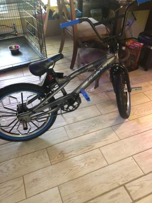 mongoose radical kids bmx bike