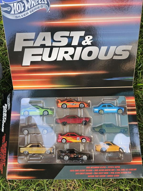 Hot Wheels Fast & Furious-Themed 10-Pack, Set of 10 1:64 Toy Cars