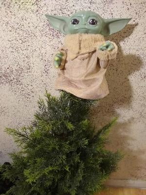 Kurt Adler 7-Inch Star Wars™ The Child Tree Topper - Walmart.com