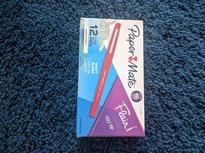 Paper Mate Flair Filzstift, Mittlere Spitze, Himmelblau – Schnelltrocknend, Wasserbasierte Tinte, Verhindert Durchdrücken & Verschmieren, 1 Stück