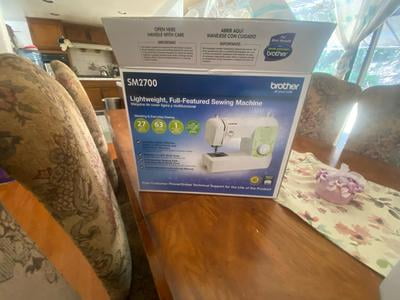 Brother Portable SM2700 Sewing Machine with 27 Built-in Stitches