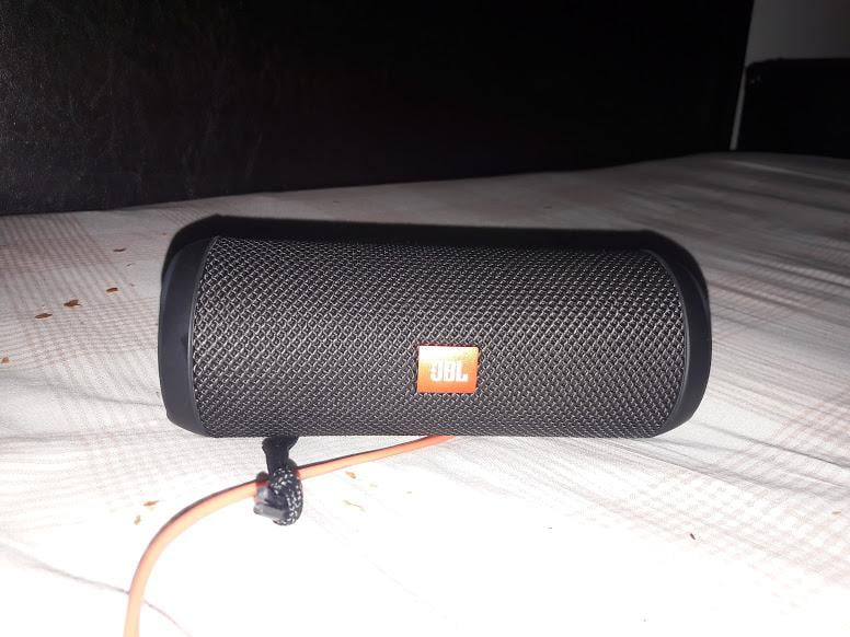 JBL Flip 3 Series Splashproof Portable Bluetooth Speaker - Black