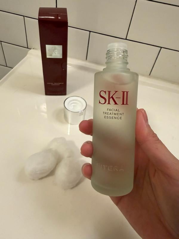 SK-II Japanese Beauty Facial Treatment Essence, Unisex, 2.5oz
