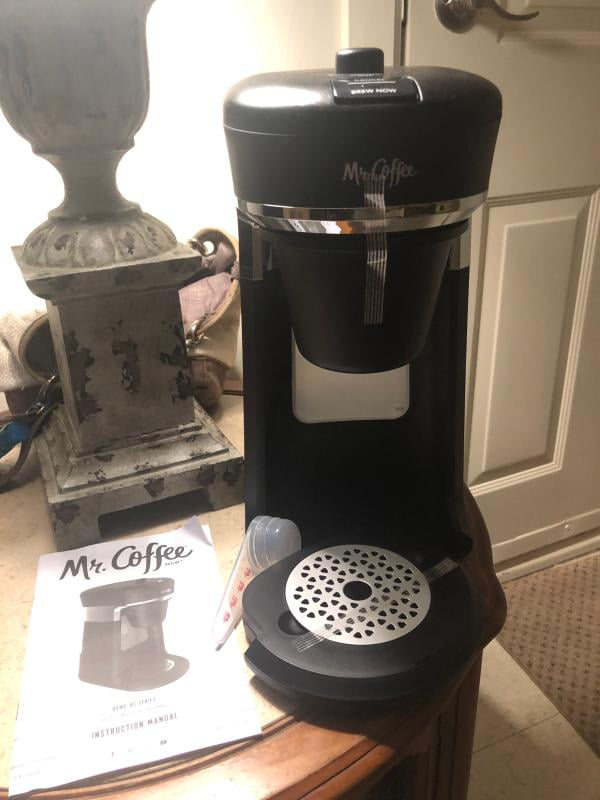 Mr. Coffee® Iced & Hot Single Serve Black Coffeemaker, 1 ct - Harris Teeter