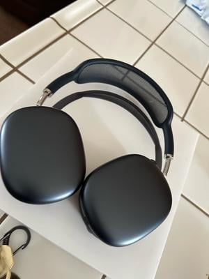 Apple AirPods Max (USB-C) - Midnight - Walmart.com