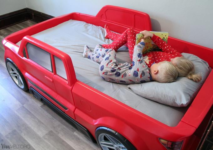 truck twin bed