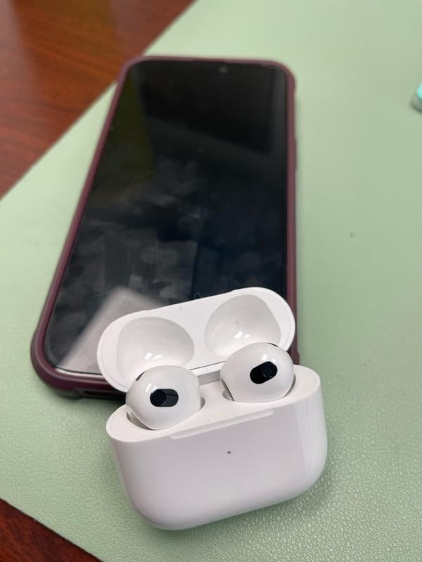 Apple AirPods (3rd Gen) with MagSafe Charging Case - Walmart.com Apple AirPods (3rd Gen) with MagSafe Charging Case - Walmart.com