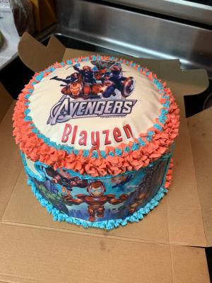 Discover 85+ avengers birthday cake walmart super hot -  awesomeenglish.edu.vn
