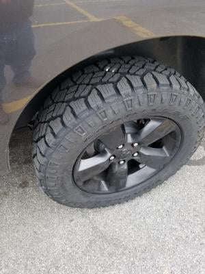 Goodyear Wrangler Duratrac 275 60r 115 S Tire Walmart Com Walmart Com