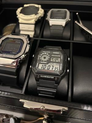 Casio Men's Digital Quartz Watch, Black Resin Strap, Waterproof