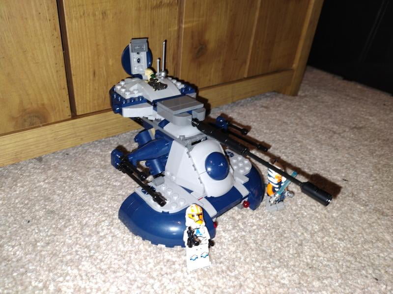 LEGO Star Wars: Buildable Model Clone Wars AAT Assault Tank