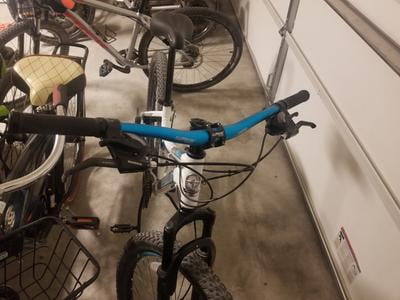 walmart schwinn 27.5 aluminum comp