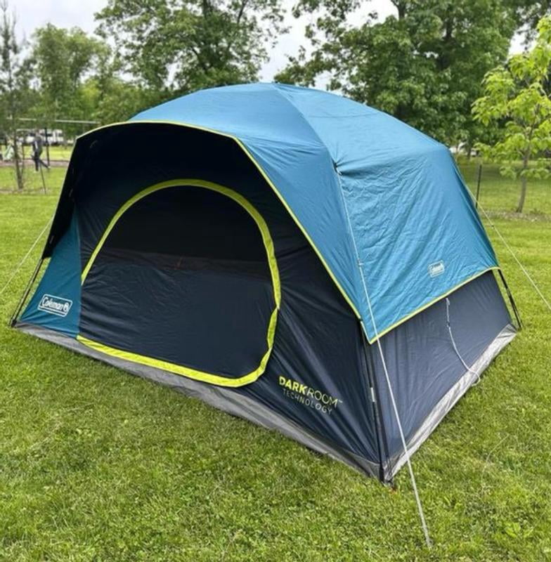 Coleman DARKROOM 大型テント Coleman 4-Person Fast Pitch Blackout Dome Camping Tent with Screen