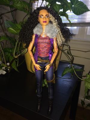 Disney's Zombies 2, Willa Lykensen Werewolf Doll (11.5-inch) wearing Rocker  Outfit and Accessories, 11 Bendable “Joints,” Great Gift for ages 5+