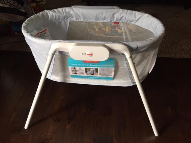 fisher price stow n go bassinet sheets