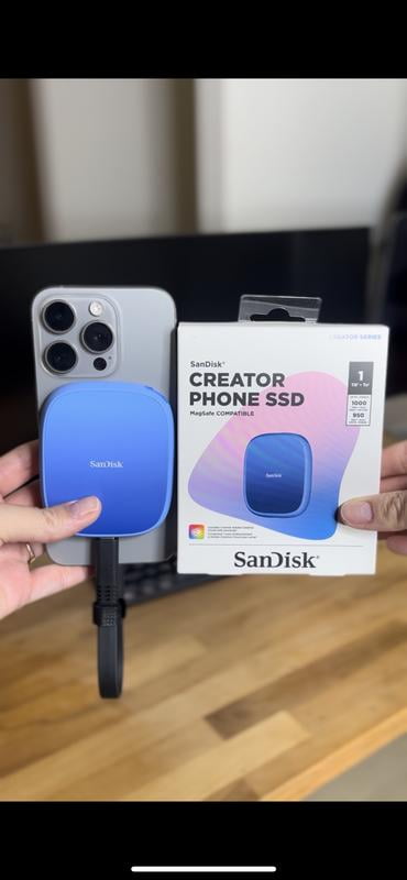 Sandisk 2TB Creator Phone SSD, MagSafe Compatible - SDSSDE62C-2T00