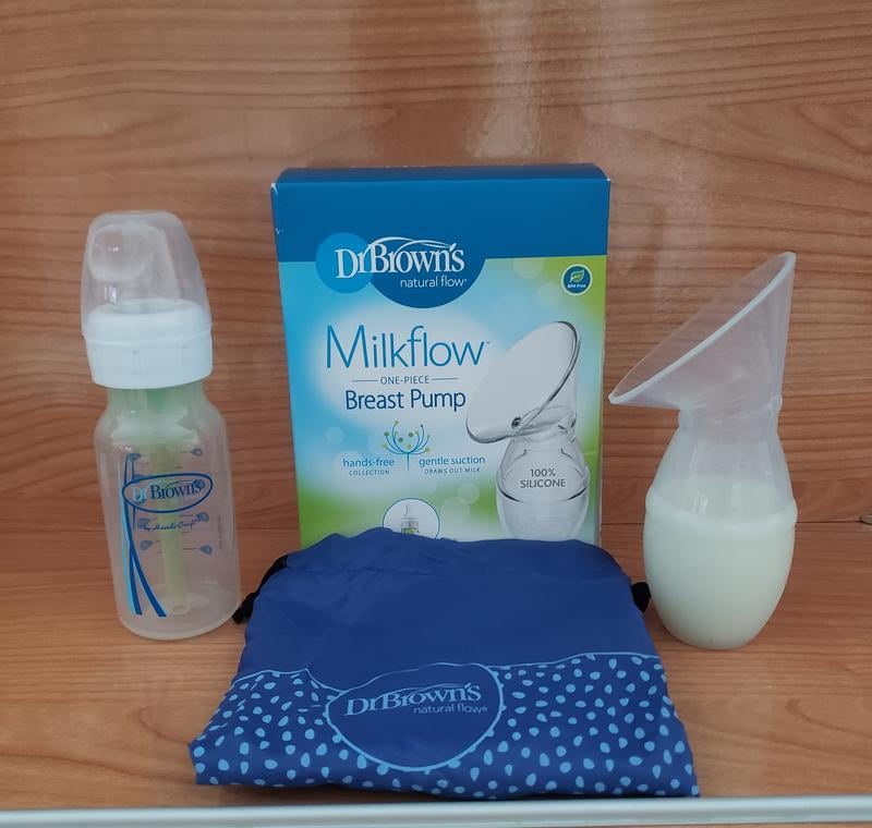 Dr. Brown's Silicone One-Piece Breast Pump Breast Milk Catcher & Travel  Bag, 4oz Anti-Colic Options+ Baby Bottle, Level 1 Nipple & Travel Lid for  Sale in Rahway, NJ - OfferUp