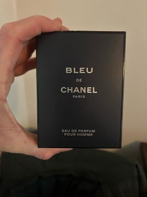 【AT5U様用】BLEU de CHANEL Chanel Bleu De Chanel Intense Parfum Spray for Men, 100ml