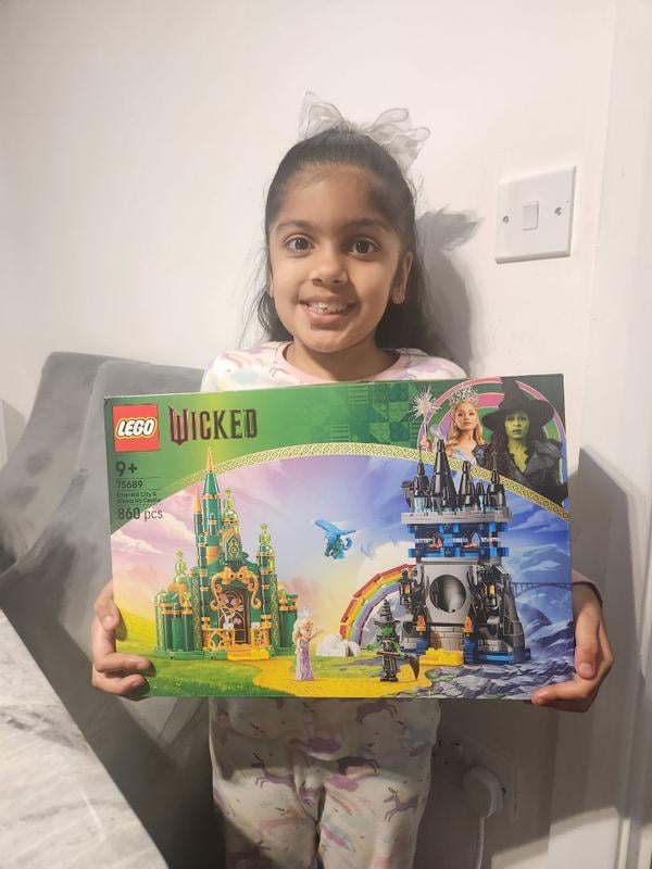 LEGO Wicked Emerald City & Kiamo Ko Castle Building Toy - Elphaba