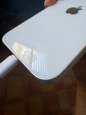 Apple Restored Unlocked iPhone 13 128 GB Starlight Refurbished