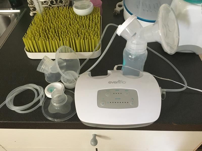 Customer reviews for Evenflo Advanced Double Electric Breast Pump with  Breastshields and Milk Storage Bottles, Lightweight | Walmart.com