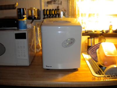 magic chef ice maker mcim22tw