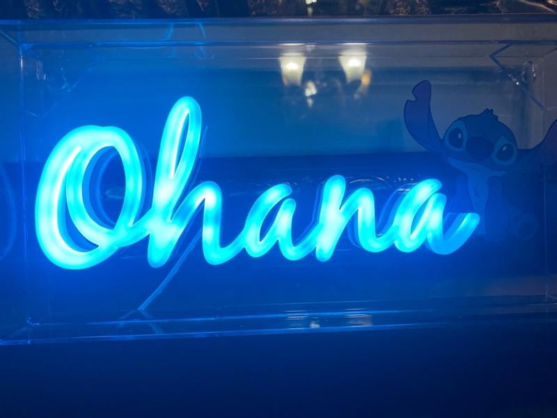 Paladone Disney Stitch Ohana Neon LED Light, 15cm x 30cm, USB