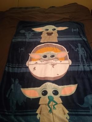 Baby yoda blanket walmart clearance
