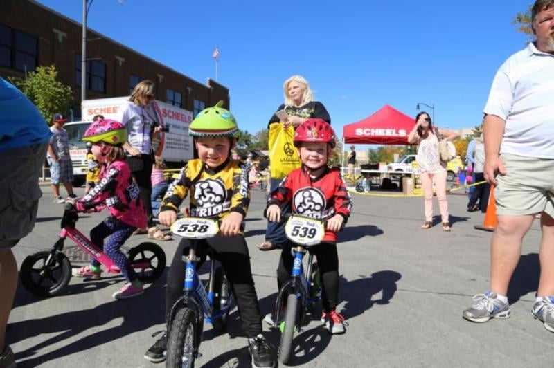 scheels strider bike